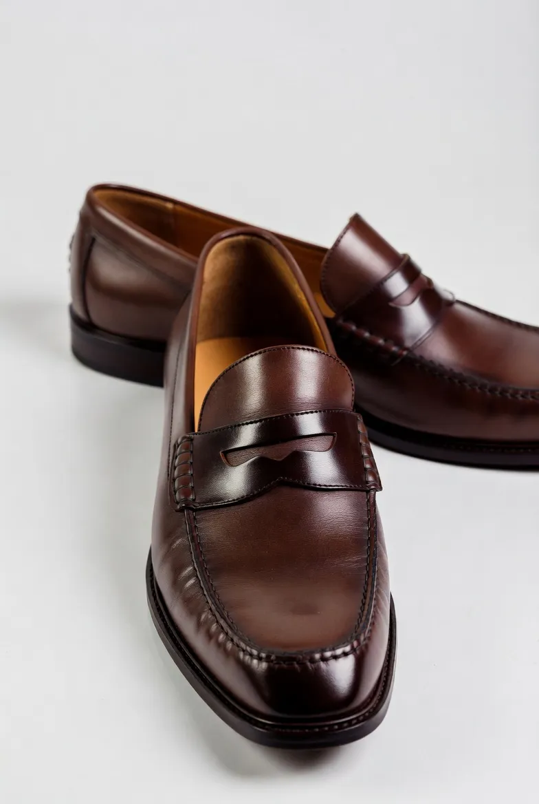 The Complete Guide to Finding Affordable Shoes That Look and Feel Expensive